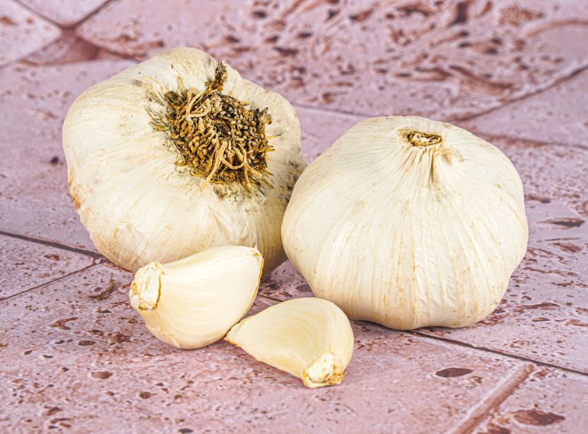 Les Paysans Bio Organic Garlic - 3 heads -150/200g